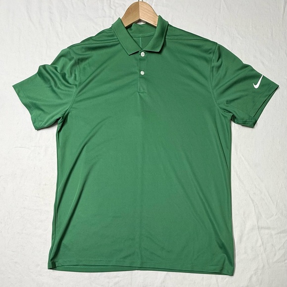 Lot of 4 Nike golf Men’s polo shirts stripped/solid size Medium shorts sleeves - Picture 3 of 16